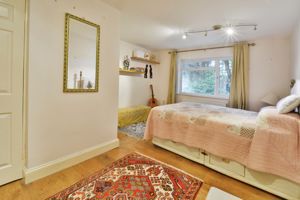 Photo 8- click for photo gallery